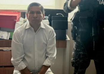 Alcalde de Machala enfrenta investigación por presunto enriquecimiento ilícito.