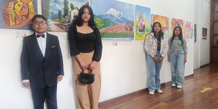 Colta expone Arte en Riobamba