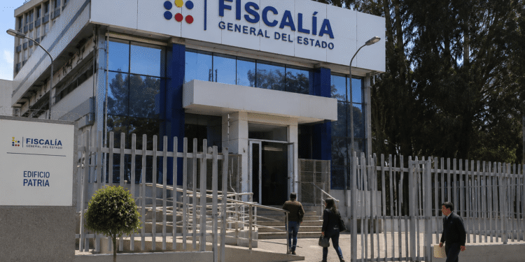 Ministerio de Educación refuerza medidas de protección para estudiante víctima de violencia sexual tras denuncia de presunta negligencia en un colegio de Quito
