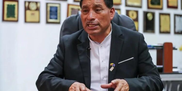 TCE sanciona al prefecto de Chimborazo con suspensión de derechos políticos por violencia política de género