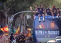 España celebra a sus héroes con emoción y orgullo