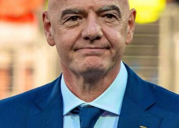 FIFA abandona propuesta de inversión privada tras fuerte oposición