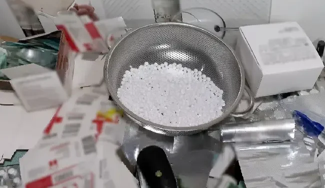2 personas son procesadas por presunta falsificación de medicamentos