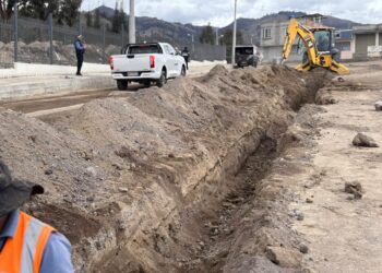 Riobamba EP ejecuta obras de alcantarillado en el sector del parquearqueológico Lourdes Macaji