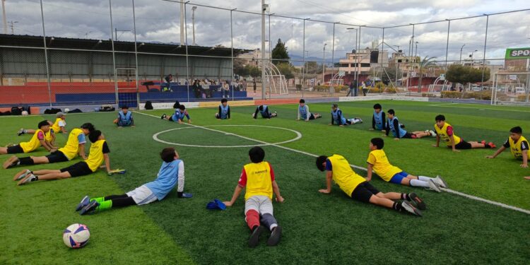 El deporte gana en Riobamba gracias a nueva ordenanza que moderniza la gestión de los escenarios municipales