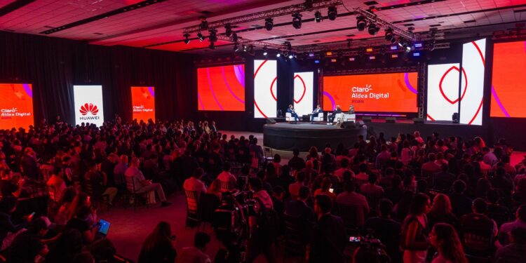 Aldea Digital Claro 2026 impulsa la transformación y el crecimiento de la economía digital del Ecuador
