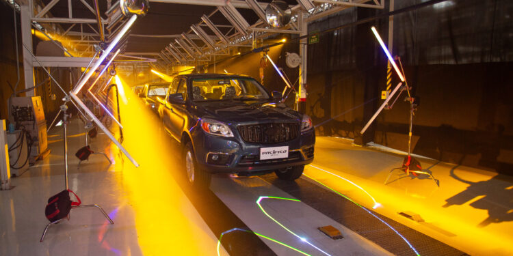 Aymesa recibe reconocimiento de la Cámara Ecuatoriana Panameña por su liderazgo, trayectoria y aporte a la industria automotriz nacional