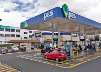 Gobierno anuncia nueva reducción en los precios de Extra, Ecopaís y diésel