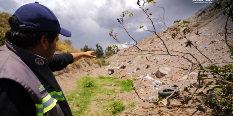 Limpieza preventiva busca disminuir amenazas por lluvias en la quebrada de Cunduana